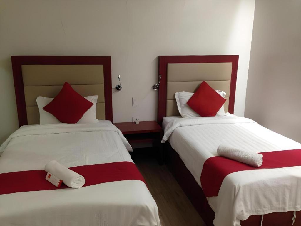 Cherry Midtown Hotel Olongapo Eksteriør bilde