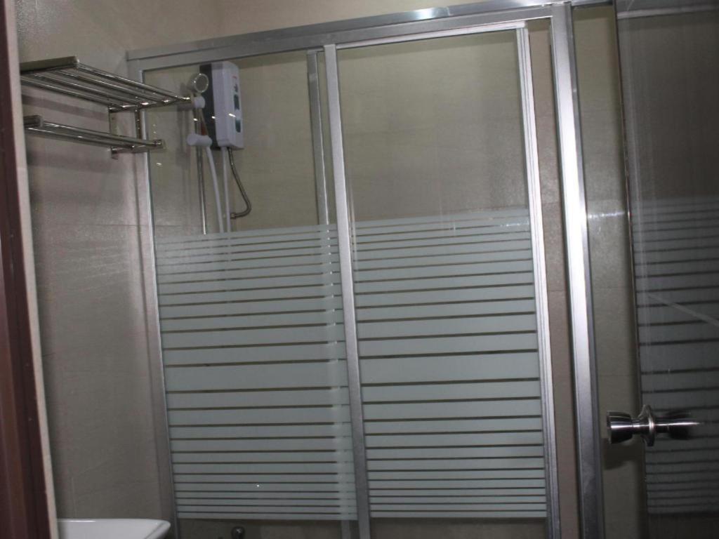 Cherry Midtown Hotel Olongapo Eksteriør bilde