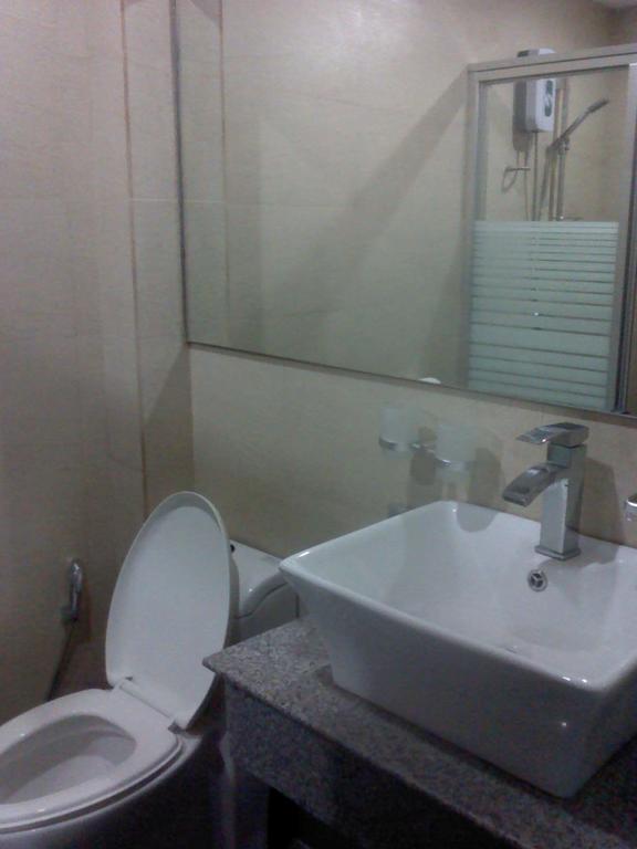 Cherry Midtown Hotel Olongapo Eksteriør bilde