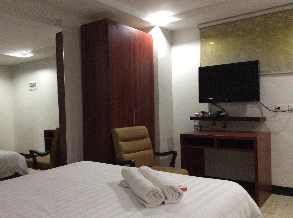 Cherry Midtown Hotel Olongapo Rom bilde