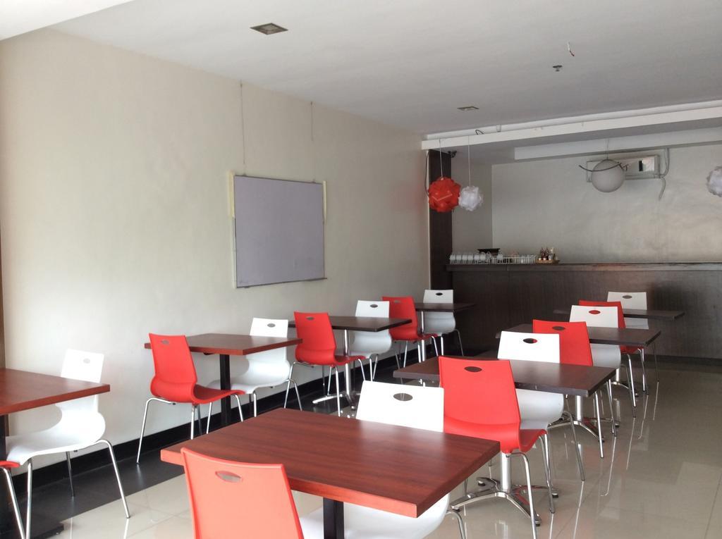 Cherry Midtown Hotel Olongapo Eksteriør bilde