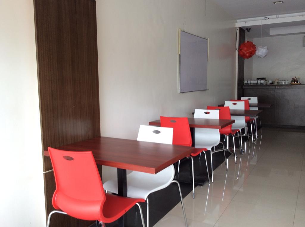 Cherry Midtown Hotel Olongapo Eksteriør bilde
